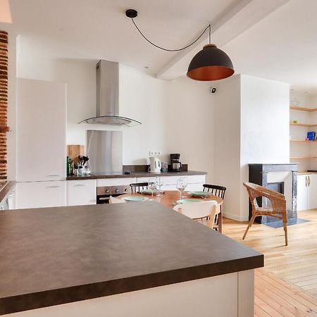 Plein Centre De Nantes : Appartement Pour 4 Exterior photo
